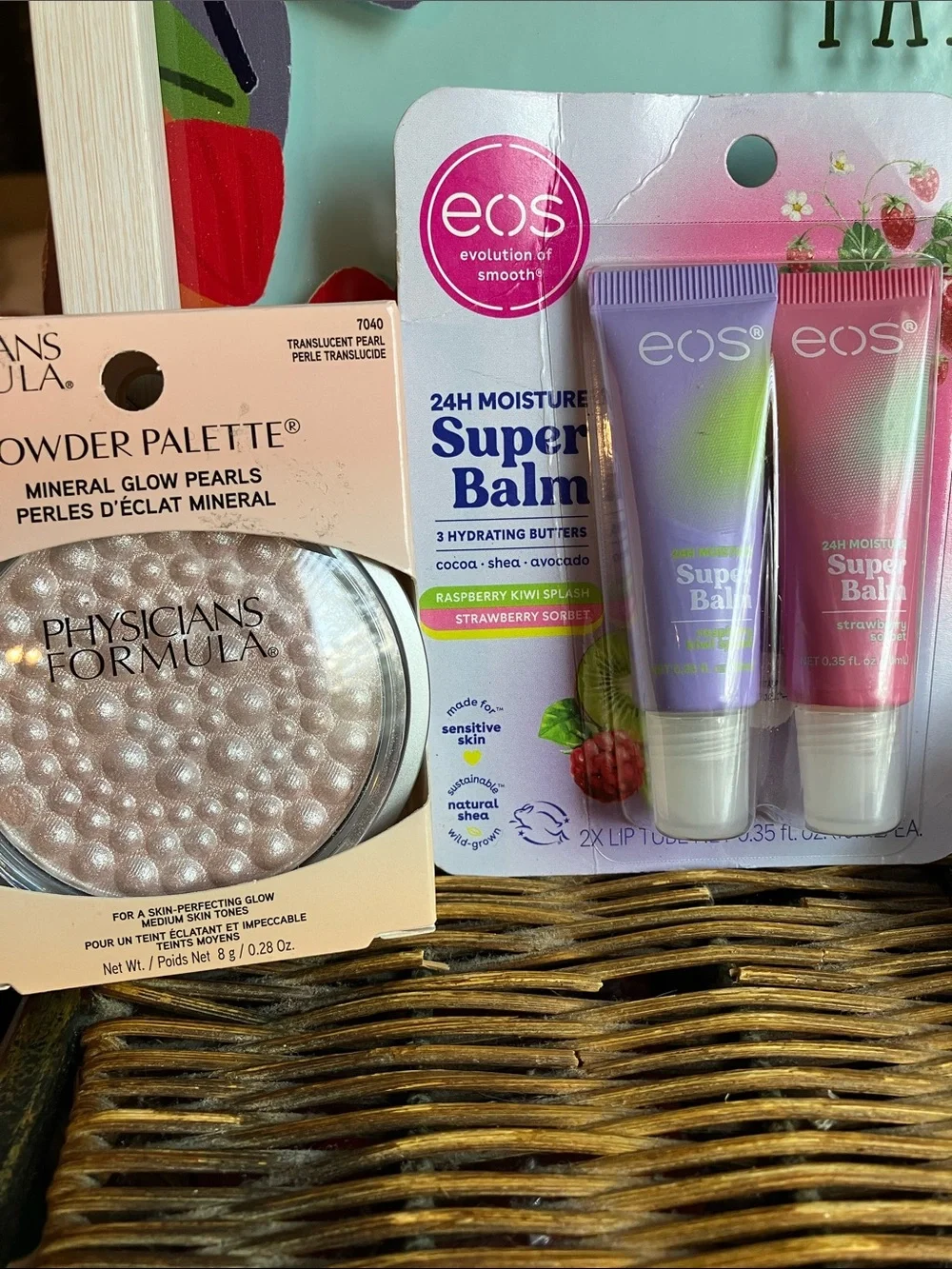 eos Pink Lip Balm & Hand Cream Gift Set - Pink